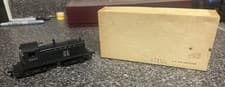HO Scale Athearn/Lindberg EMD SW 600 Switcher Santa Fe