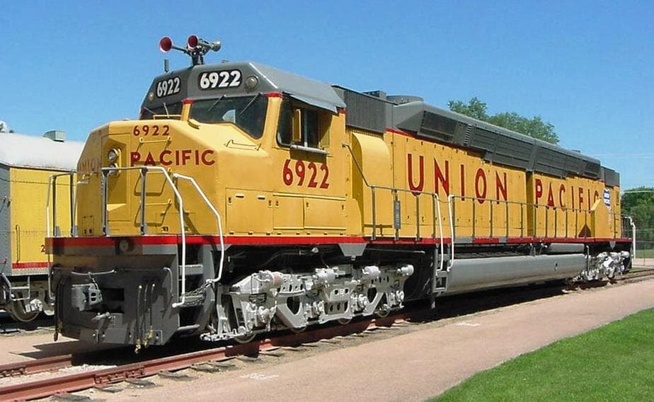 EMD DDA40X